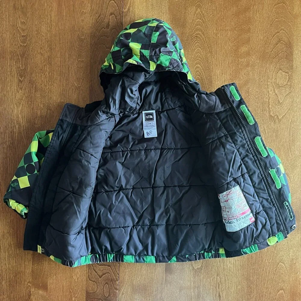 The North Face geo pattern coat 2T
